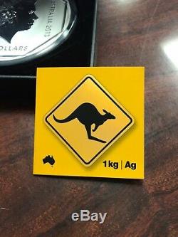 1 kilo 2013 Royal Australian Mint Kangaroo road sign Silver Coin LOW MINTAGE
