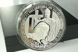 2009 Pope John Paul II 1 Kilo. 999 Fine Silver Coin with Coa and Box