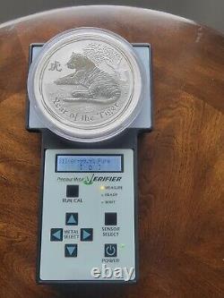 2010 1 KILO. 999 Silver KG Lunar Year of TIGER Perth Mint Australia in Capsule