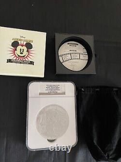 2015 Niue Disney Mickey Mouse Steamboat Willie 1 Kilo Silver NGC PF 70 UC