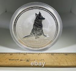 LP410 2006 1/2 kilo Year of the Dog Lunar. 999 silver coin
