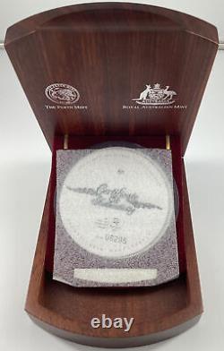 2000 Sydney Australia Olympics Kilo Silver Coin. 9999 Amende