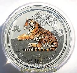 2010 Australie 1 Kilo Kg $30 Année du Tigre Pièce en argent Lunar II avec un œil en pierre précieuse