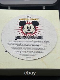 2015 Niue Disney Mickey Mouse Steamboat Willie 1 Kilo Argent NGC PF 70 UCAM