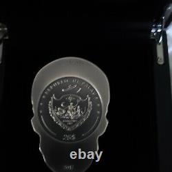 2017 1/2 Kilo. 999 Antiqued Silver Coin 25 $ Skull Palau Coin Avec Boîte Et Gants