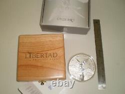Mexique 2018 Libertad 1 Kilo. 999 Silver Coin & Coa Boîte Originale