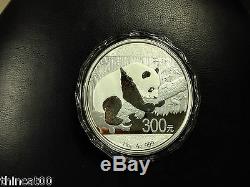 Une Feuille (2 Pièces) De La Chine 2016 Coins Argent 1 Kilo Panda